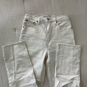 Abercrombie and Fitch Ultra High Rise Ankle Straight Jean